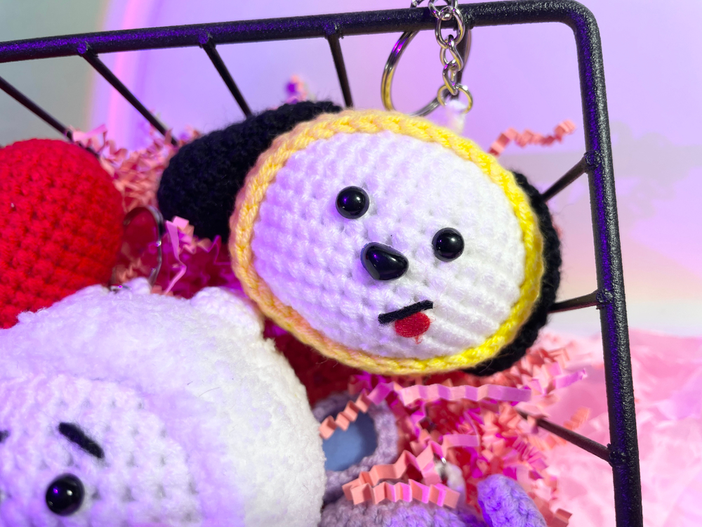 Брелок (вязаный) / ChinSilToys / bt21 mini