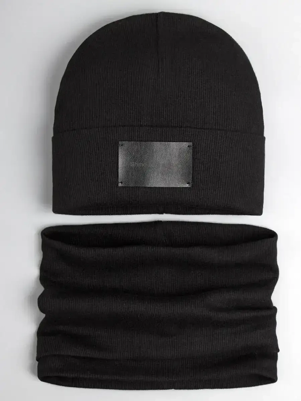 Шапка и снуд для мальчика осенние