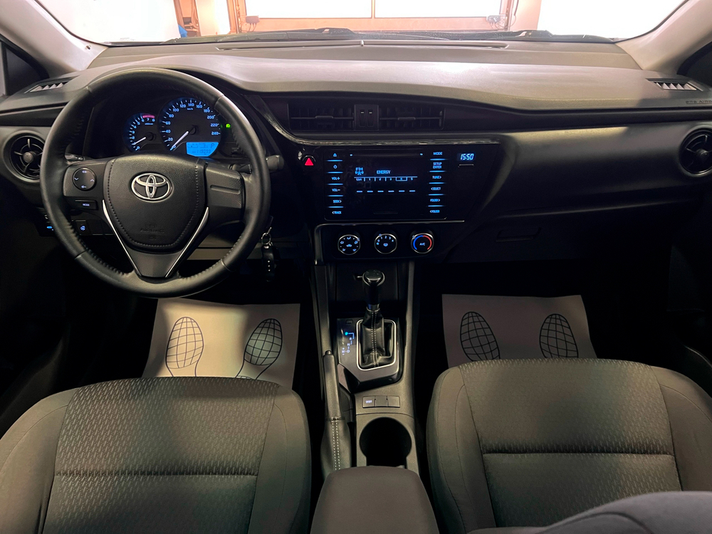 Toyota Corolla, 2018 год