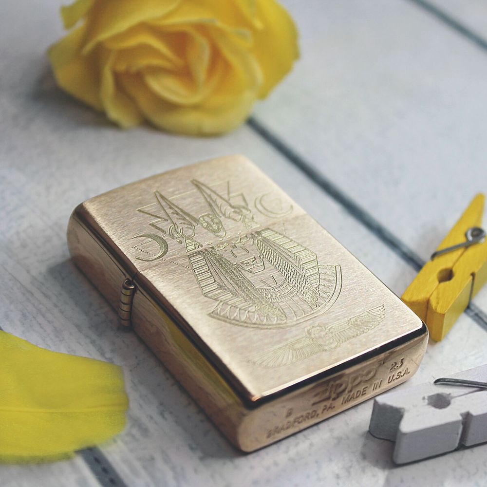 Зажигалка Zippo (204B Brushed Brass) с гравировкой на заказ