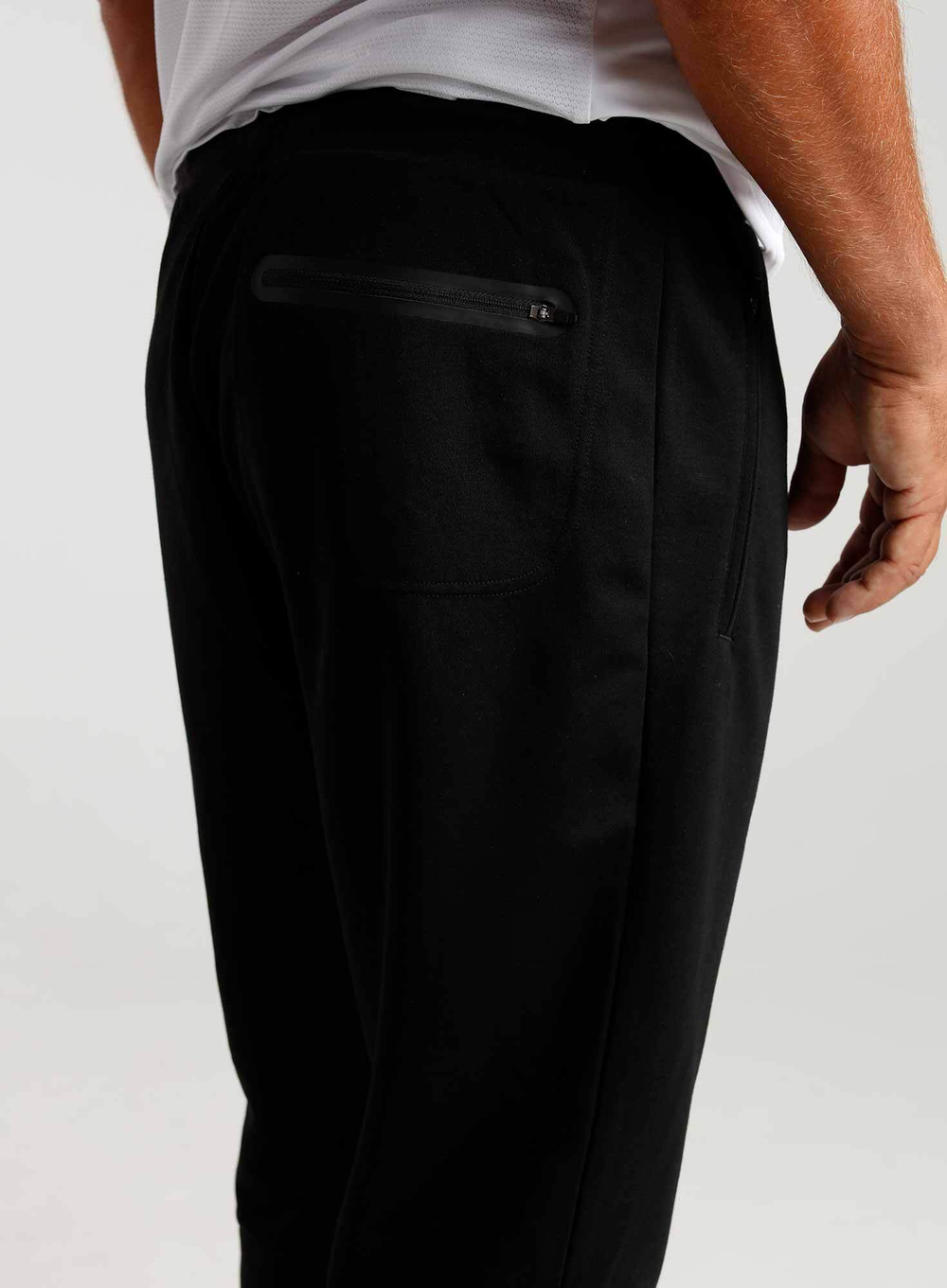 Спортивные брюки RS Court Pants (211M300 Bk)