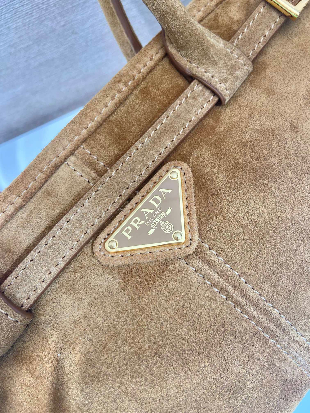 Prada Medium Leather Handbag 32 cm