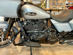 Harley-Davidson ROAD GLIDE 2024 (Atlas Silver / Black Trim) с НДС