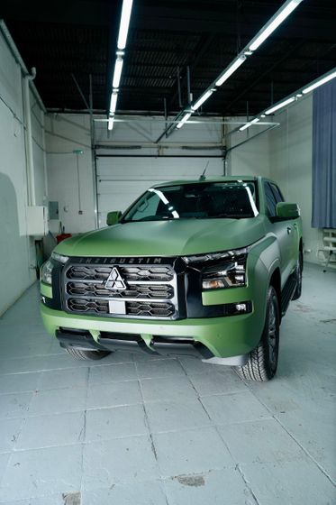 Mitsubishi L200 Пленка Carbins PPF  Satin Army Green  MF-12C
