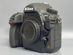 Nikon D850 11.000 кадров