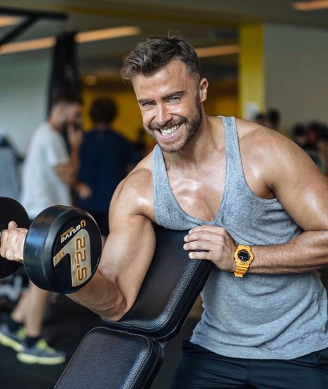 Наручные часы Casio G-SHOCK GBD-800-4ER с шагомером