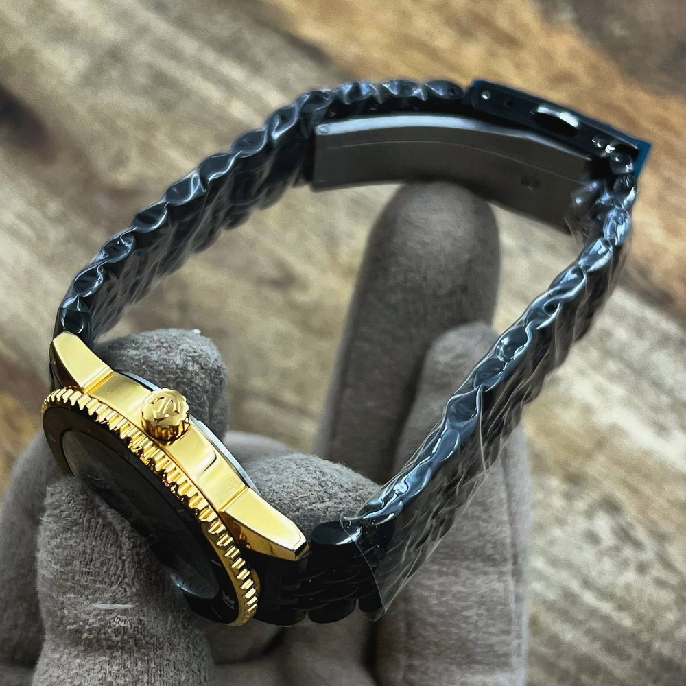 Часы Rado