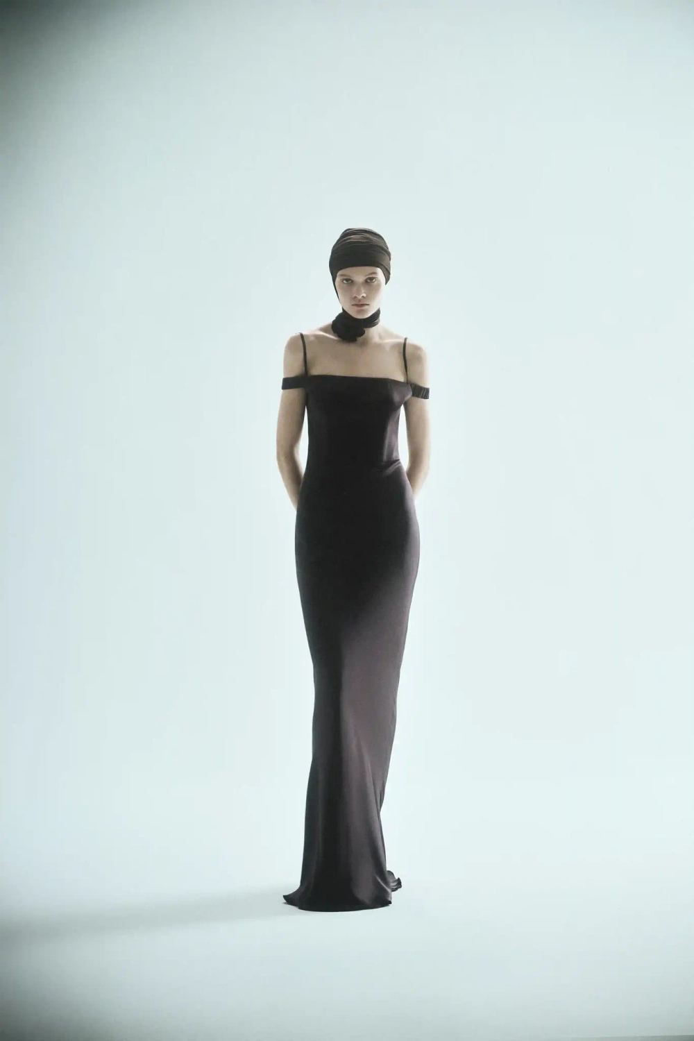 Melany maxi, платье макси из шоколадного атласа