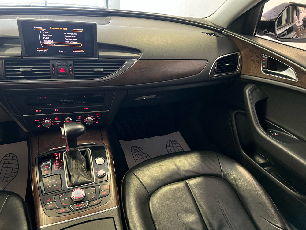 Audi A6, 2012 год