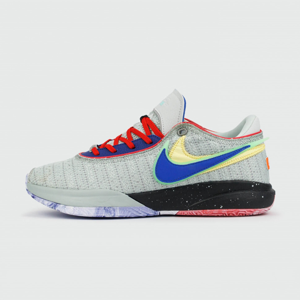 кроссовки Nike LeBron 20 Lifer