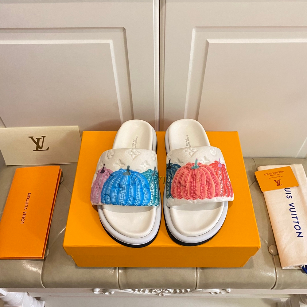 Louis Vuitton Pool Pillow Flat Comfort Mule