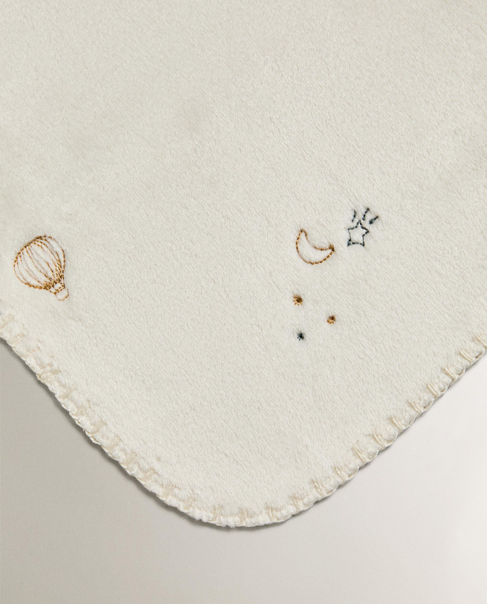 Zara Home плед детский из полиэстера, кремовый, 90x120 см