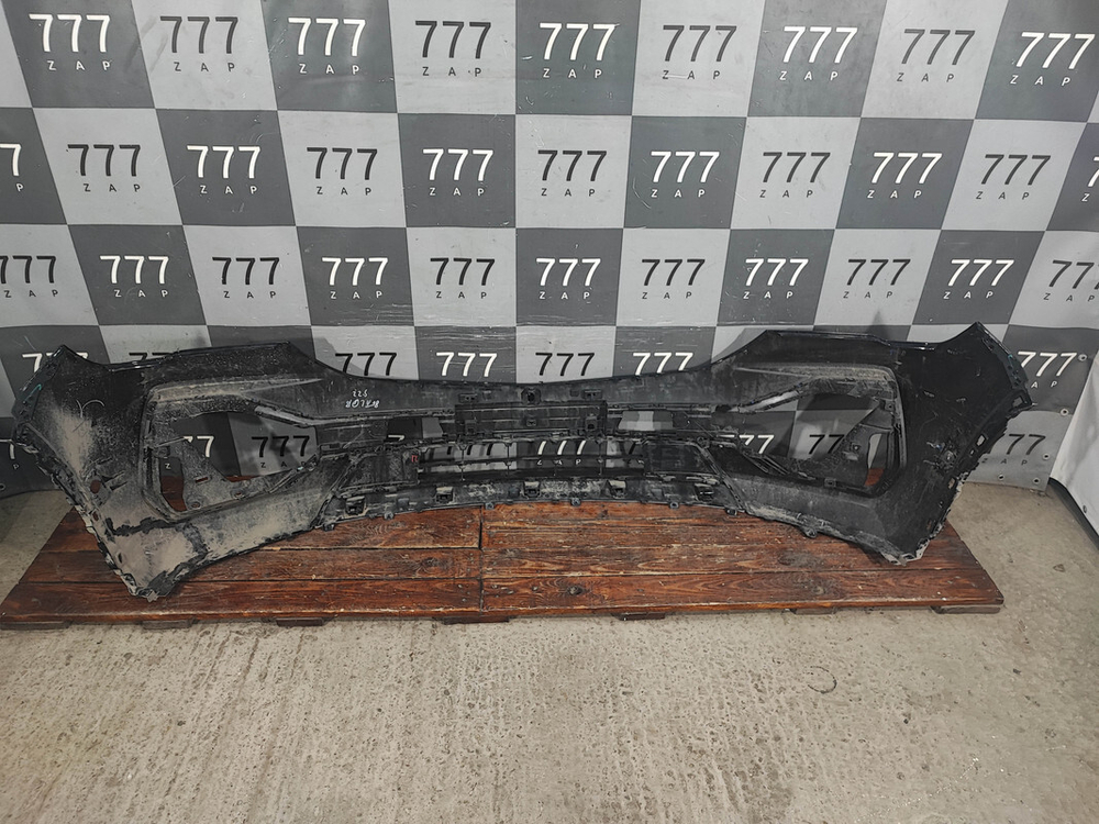 Бампер передний Geely Monjaro 21-нв Б/У Оригинал 6010173200