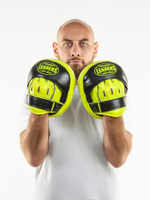 Лапы тренерские LEADERS BIG-AIR BK/GN (ONE, кожа, черный/зеленый)