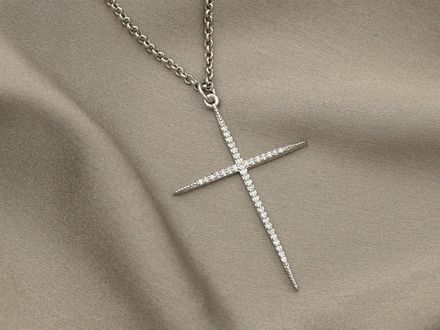 Подвеска "Крест" со стразами, 45мм