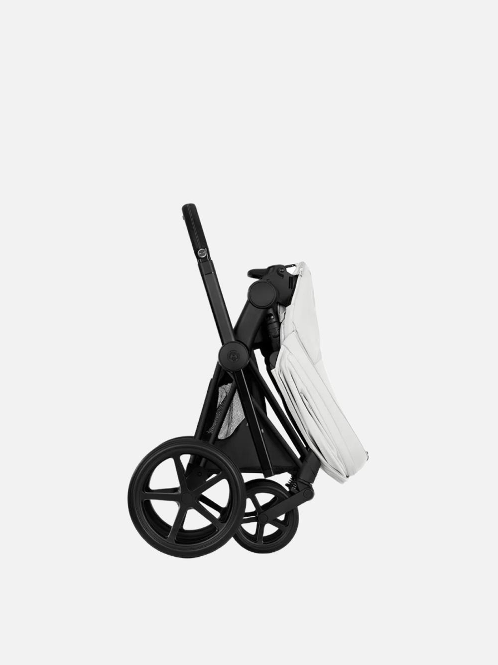 Cybex Priam 5 Style, в цвете Off White (шасси Matt Black) + автокресло Cybex Cloud T Plus