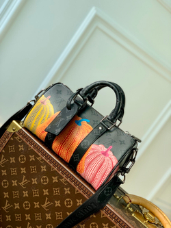 Louis Vuitton Keepall 25