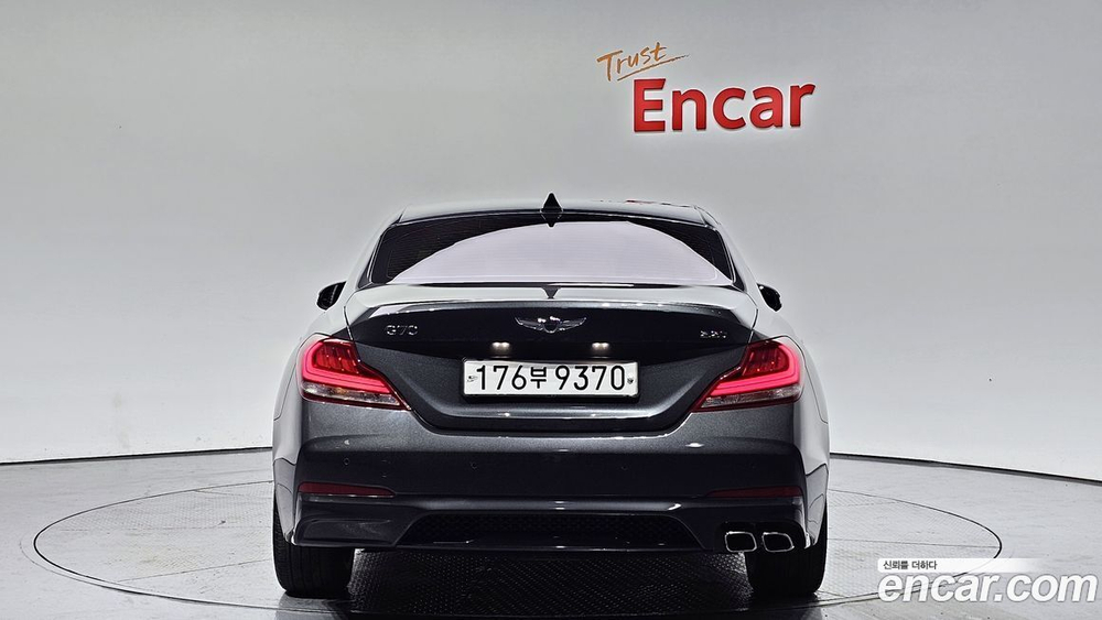 Genesis G70 2.2D (03.2020)