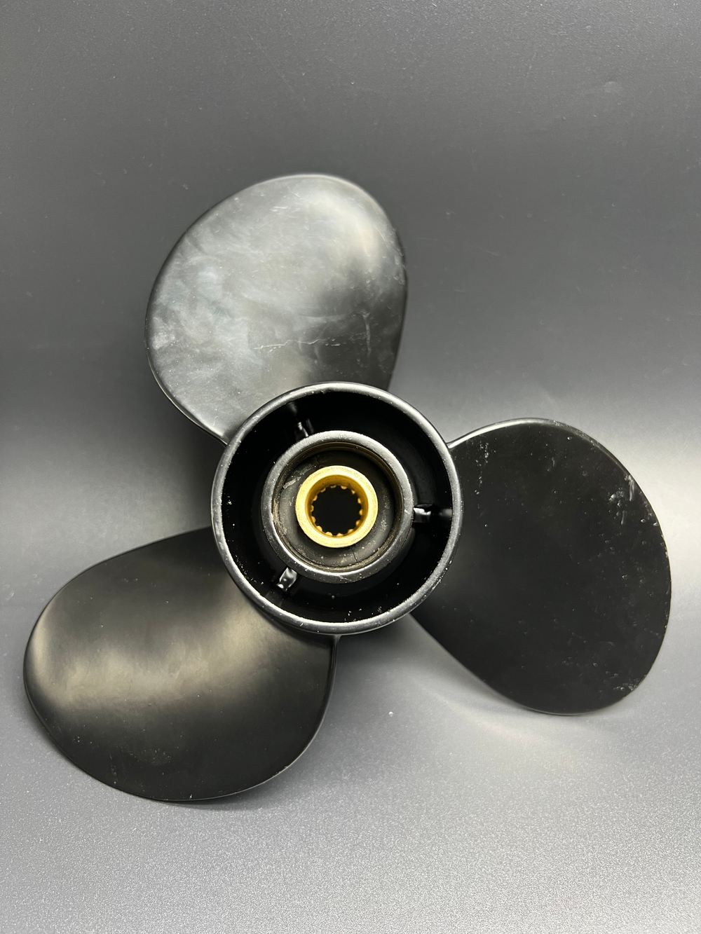 Гребной винт Tohatsu 9.9-18 (3x9.25x9) (Уценка)