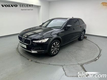 Volvo V90 Cross Country B5 Ultimate AWD (10.2023)