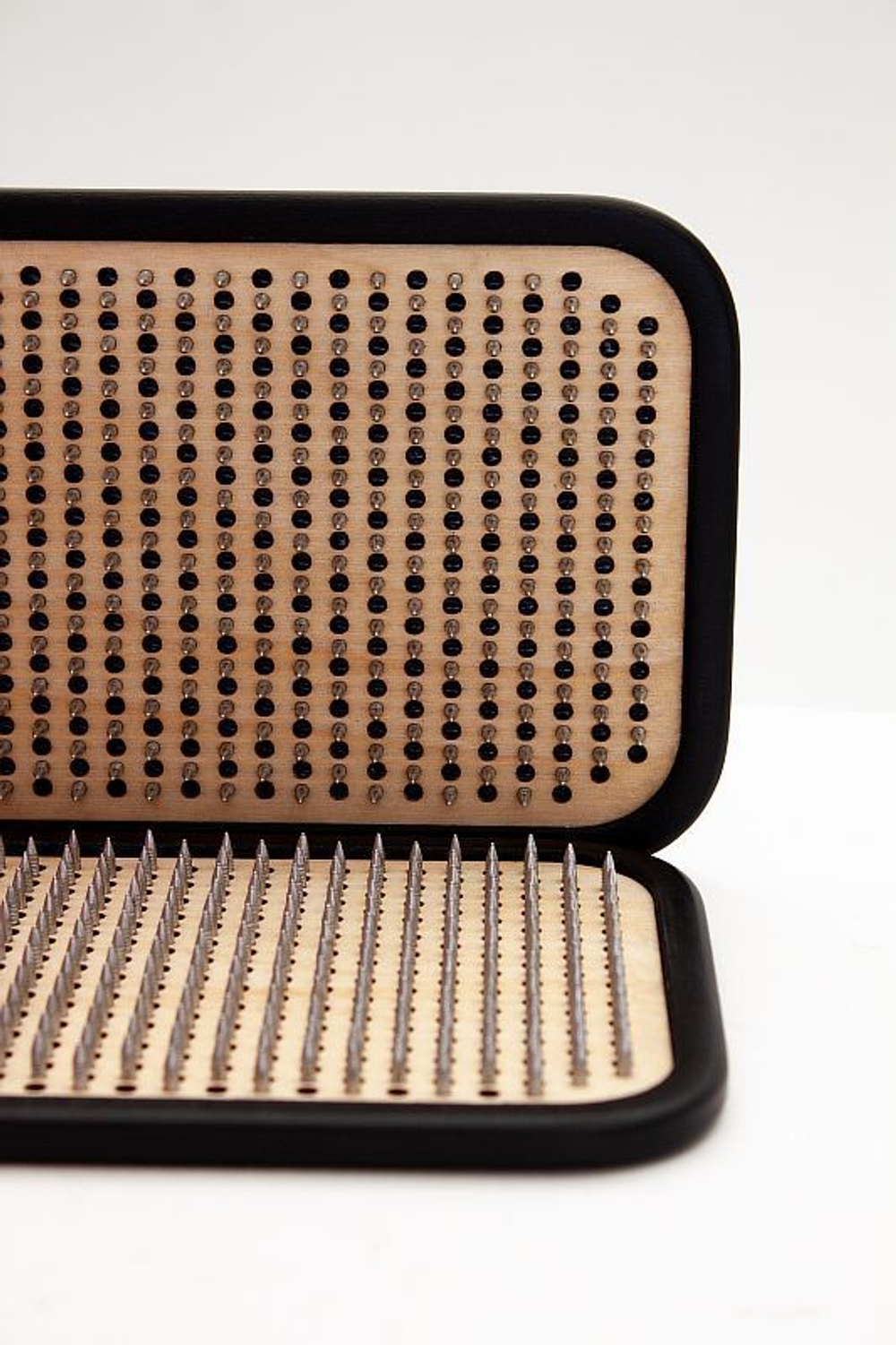 Доска садху Волк медные гвозди