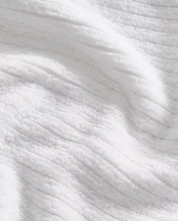 ZARA HOME ПОЛОТЕНЦЕ ДЛЯ ВАННОЙ ИЗ РЕЛЬЕФНОЙ ТКАНИ В РУБЧИК, БЕЛЫЙ