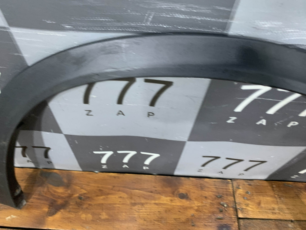 Накладка крыла заднего правого Suzuki Vitara 2 14-нв Б/У Оригинал 7721154P0