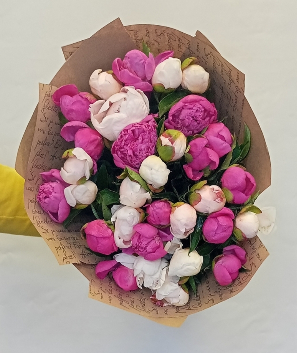 Букет пионов Микс