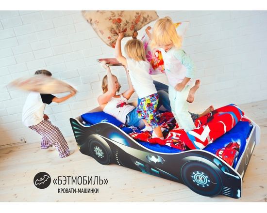 Кровать-машинка БЭТМОБИЛЬ