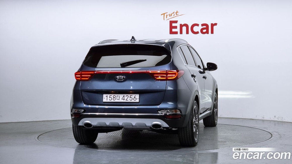 Kia Sportage The Bold Дизель 2.0 2WD (11.2019)