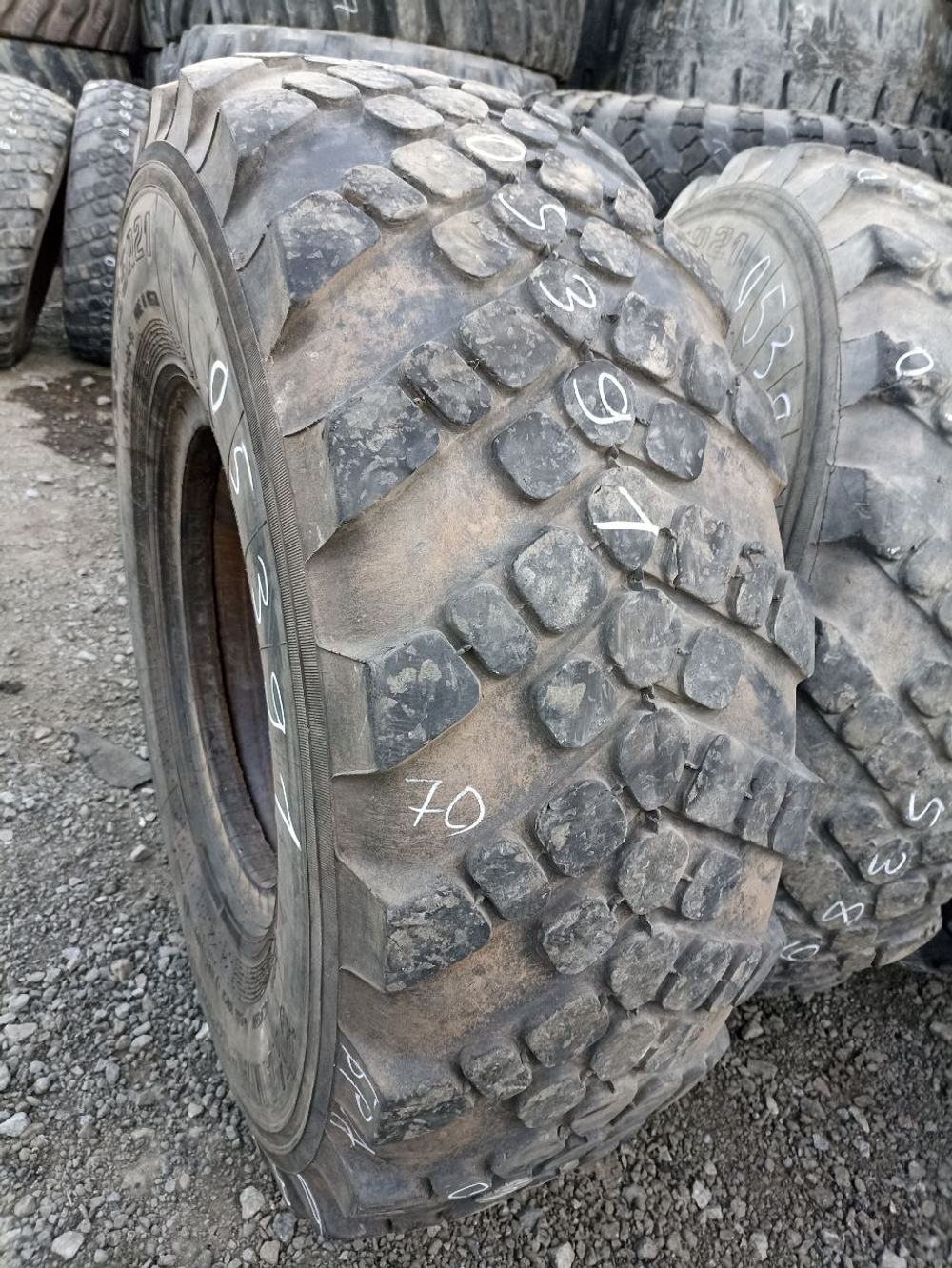 425/85R21 Kama 1260 шина б/у