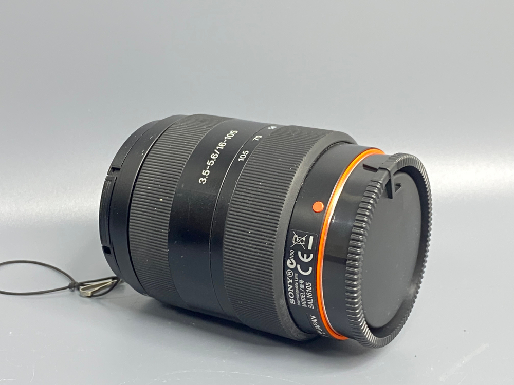 Sony DT 16-105mm SAL16105