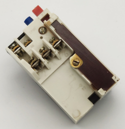 Реле электротепловое токовое РТТ5-10-1 УХЛ4 8.50А IP00 (РТТ5-10 8.5А 7,0 ..10А)