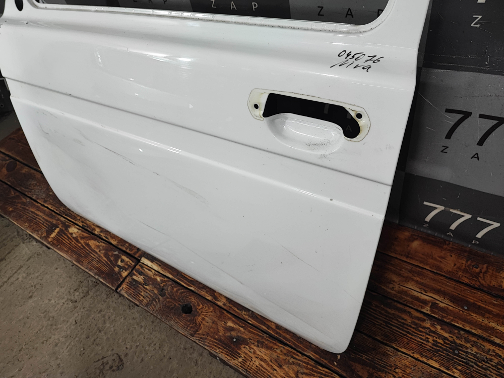 Дверь передняя левая LADA Нива 2121  Б/У Оригинал 8450108925