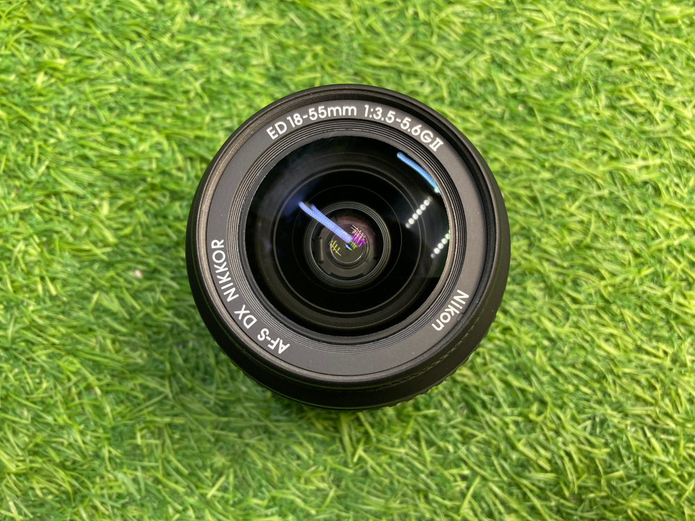 Nikon D5200 Kit 18-55mm 3.5-5.6G II ED 8100 кадров