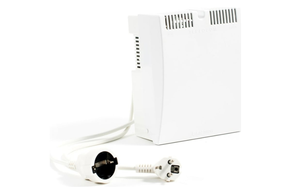 Стабилизатор напряжения для систем отопления TEPLOCOM ST-1515