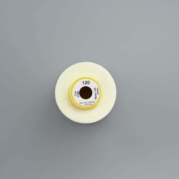 Нитка Gutermann Mara 120 (5000 метров), 1 боб., универсальная | 3796 св.кремовый