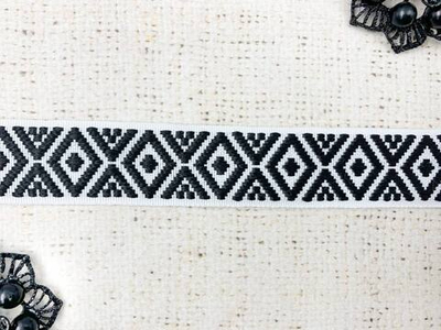 Тесьма жаккард, ш. 1,5 см