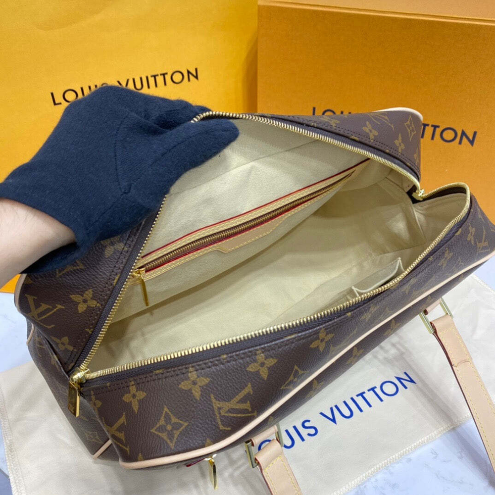 Louis Vuitton Cite GM