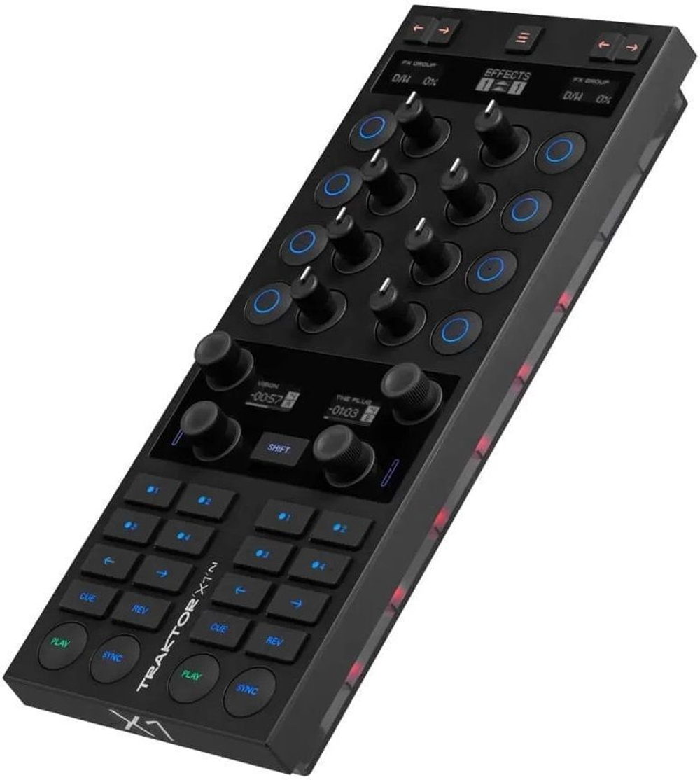 DJ контроллер NATIVE INSTRUMENTS TRAKTOR KONTROL X1 MK3