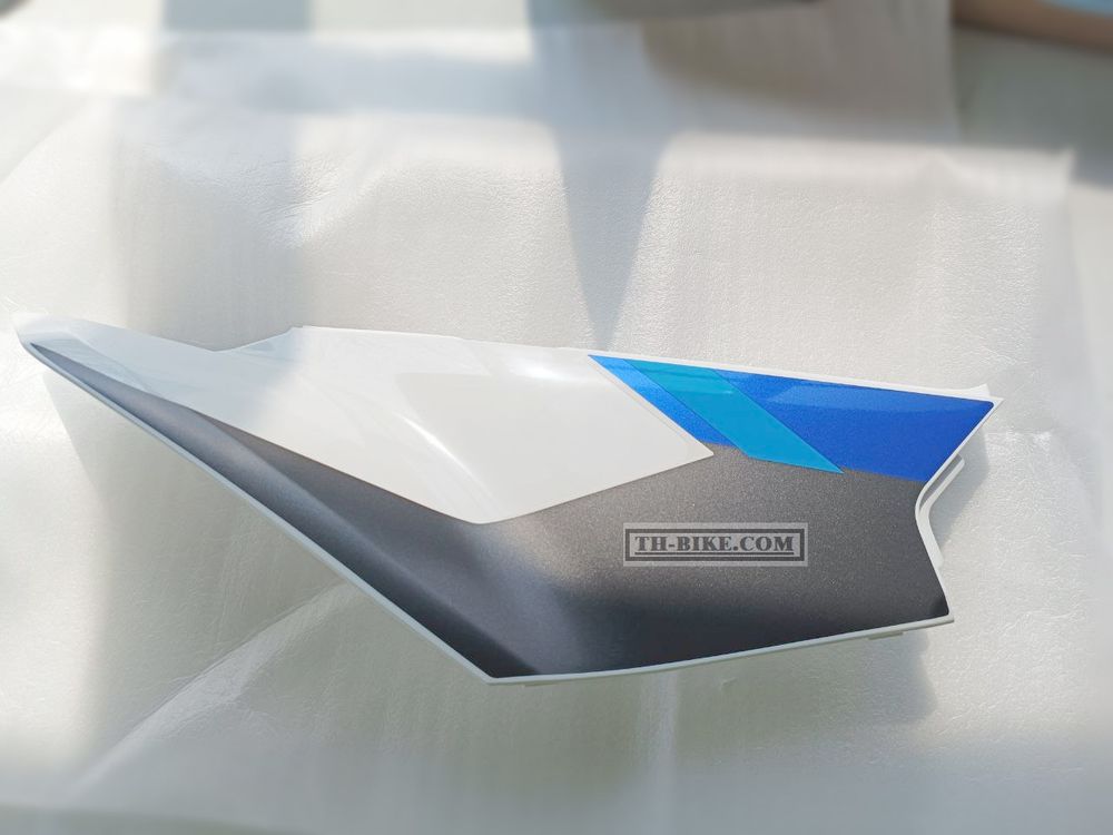 83500-K1T-EM0ZA. COVER SET, R. SIDE (WL). HONDA