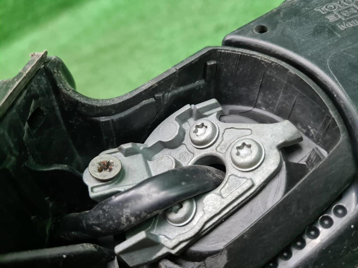 Зеркало правое Toyota RAV4 3 CA30 (10-16) 9 конт.