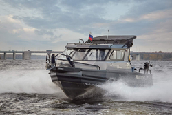 Алюминиевый Катер BERKUT Active Hard Top