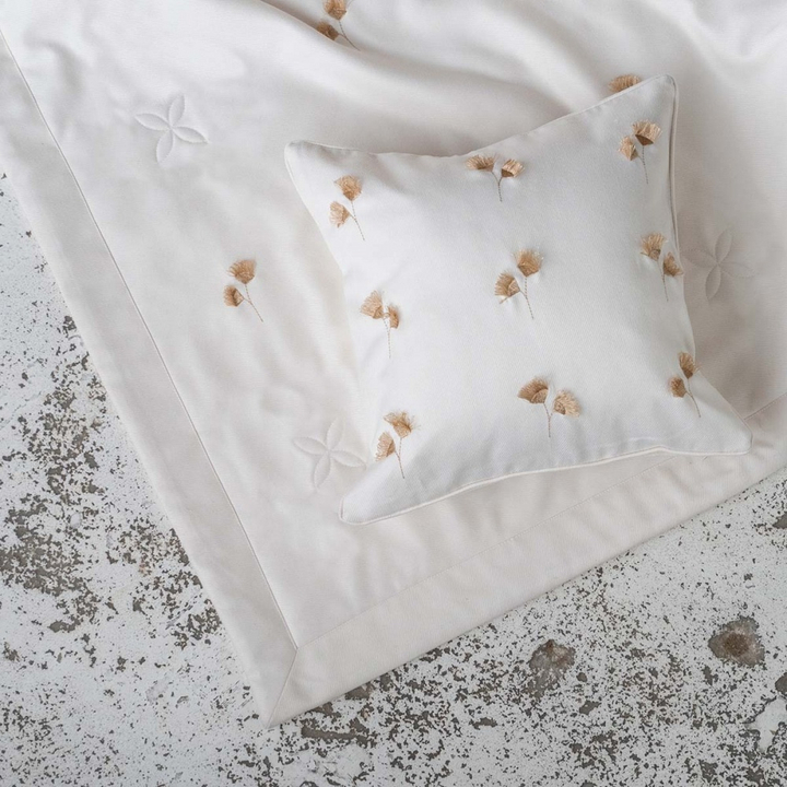 Покрывало с наволочками "Лао"