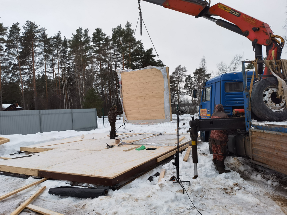 Домокомплект каркасно-панельного дома КДДК-50 размером 7200*7200*2500 мм (LFP панели)