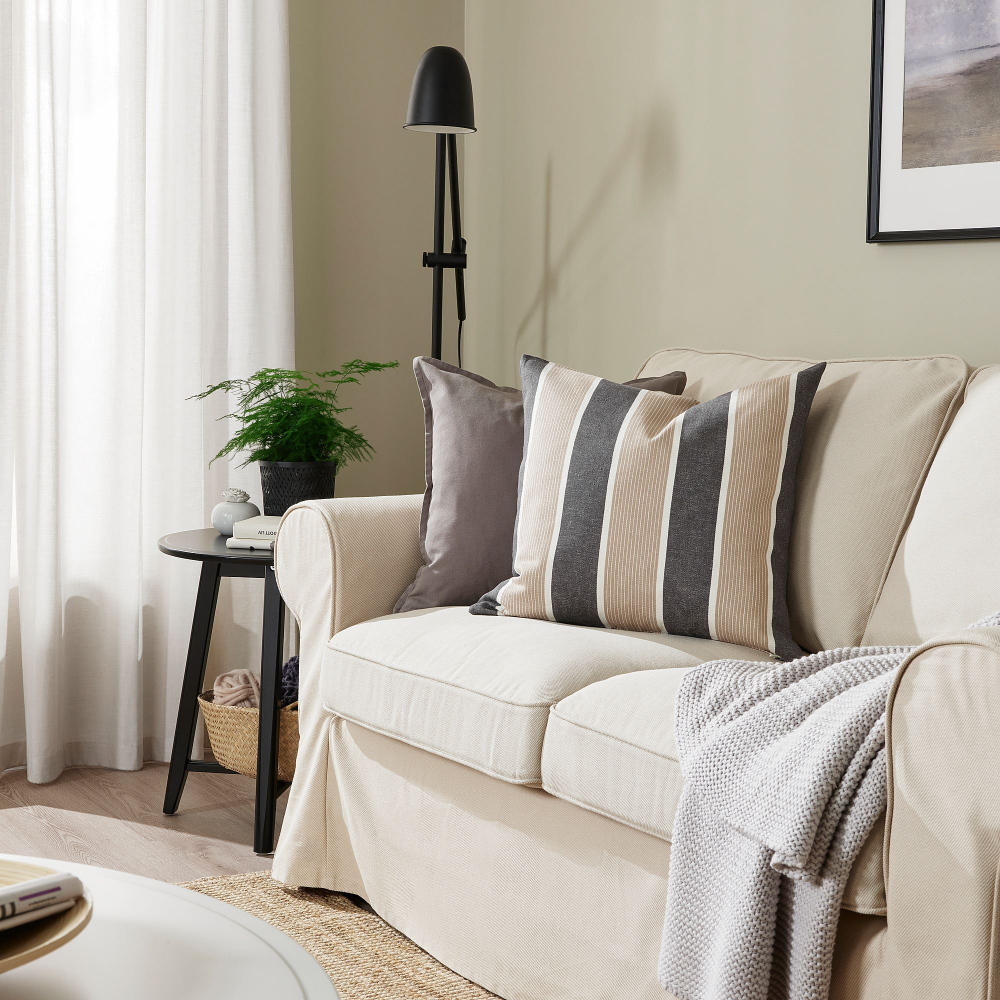 Чехол на подушку IKEA KORALLBUSKE (КОРАЛЛБУСКЕ), Антрацит, бежевый, 50x50 см