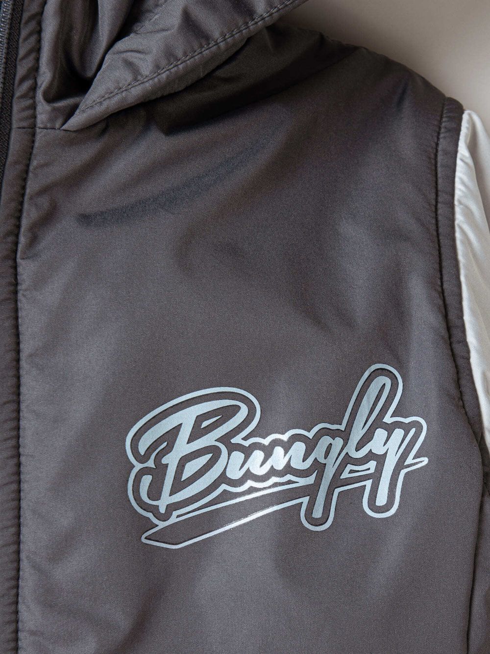 Бомбер с капюшоном "Графит" утепленный