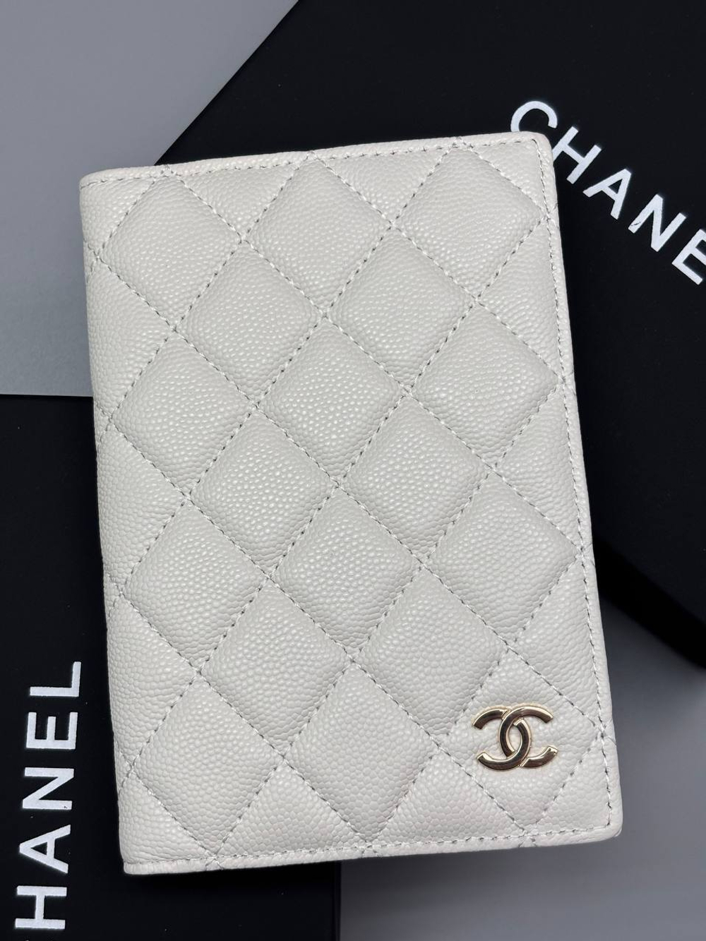 Обложка на паспорт CHANEL