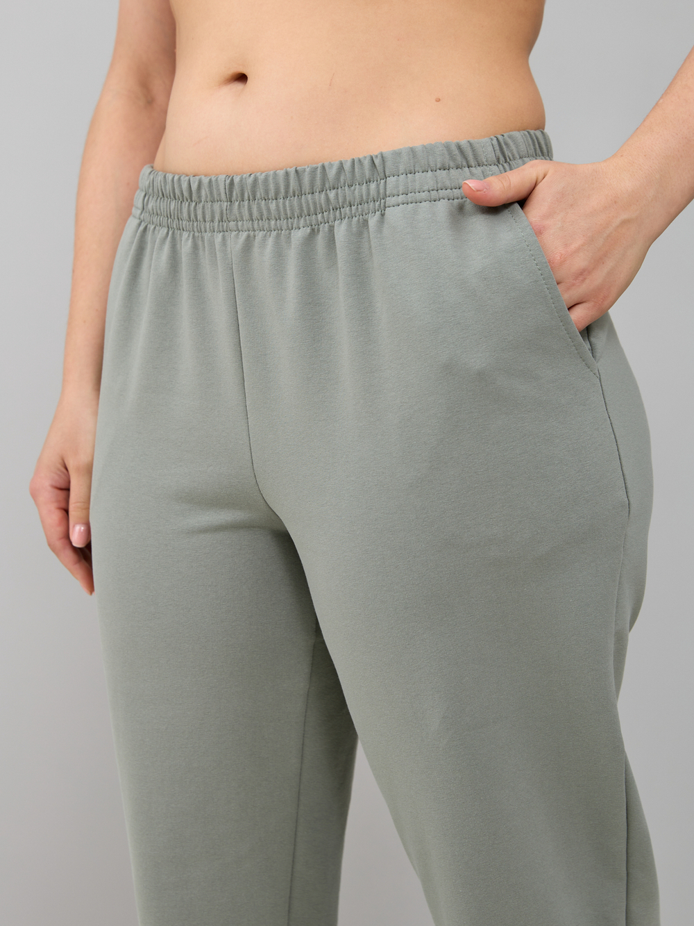 Костюм с брюками КБ-184/оливка-тюльпаны