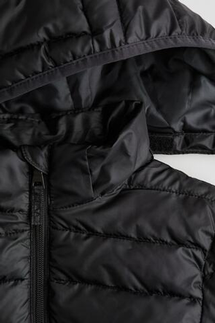 H&M Утепленная куртка, черный
